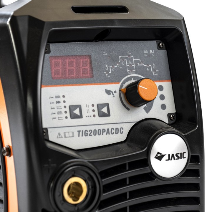 Saldatrice TIG AC/DC 200P Jasic con funzione pulsato, 5-200A 230V