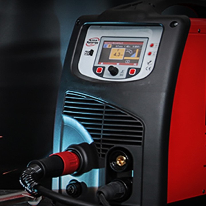 dettaglio Saldatrice inverter multiprocesso Telwin Technomig 24 Wave 230V