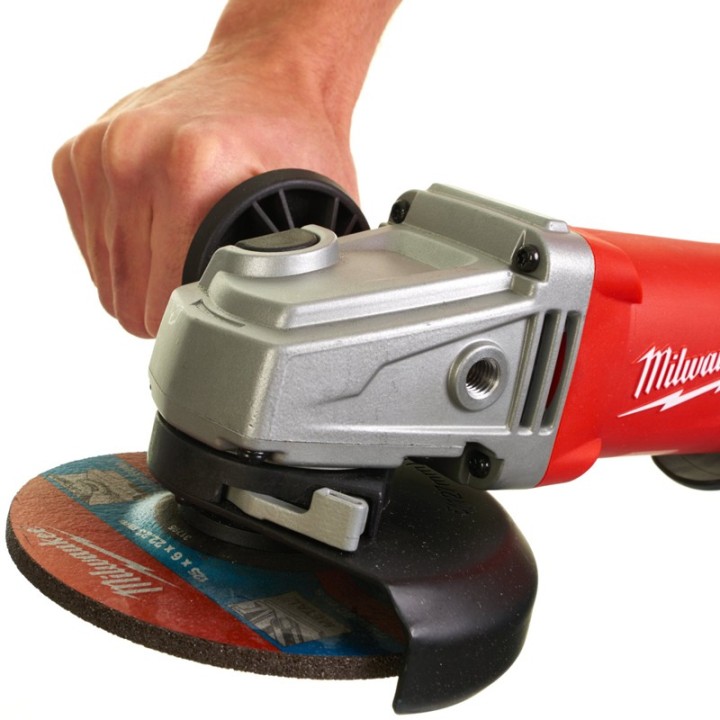 testa smerigliatrice angolare Milwaukee AG 13 XSPD