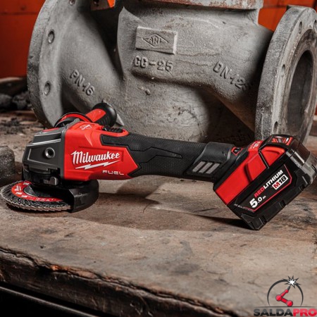 dettaglio smerigliatrice angolare a batteria Milwaukee M18 Fuel FSAGV125XB