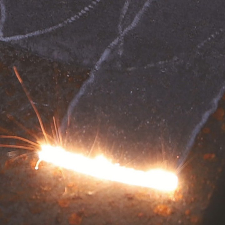 Saldatrice laser fibra manuale Jasic Evolve LS-15000F singolo filo spessore saldatura 0,5-5mm, 1500W