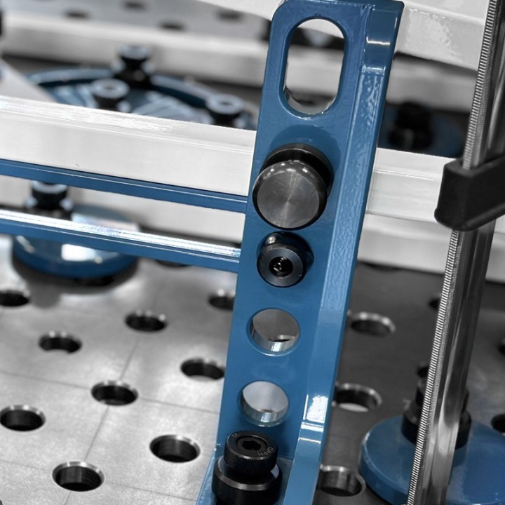 Perno di serraggio magnetico GPPH per tavoli saldatura SteelMax, spessore 15mm, fori 28mm
