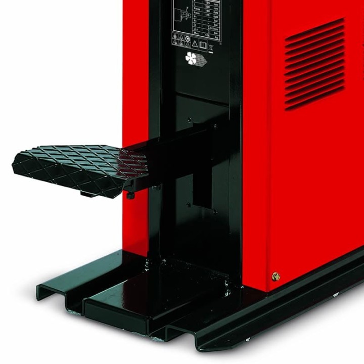 Saldatrice a resistenza a colonna puntatrice PTE 18 LCD 400V