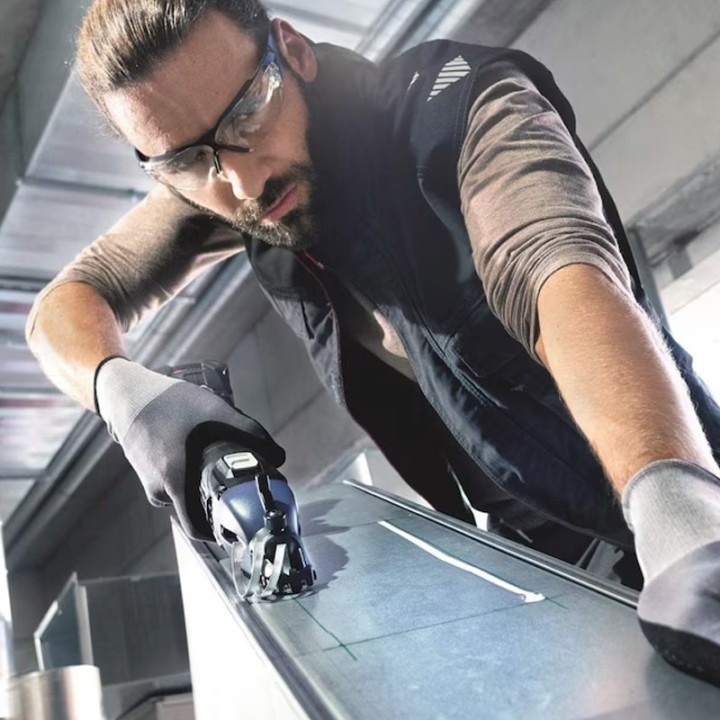 Cesoia a batteria Trumpf TruTool C160 12V con separatore trucioli per taglio lamiera spessore max 1,6mm in Kit