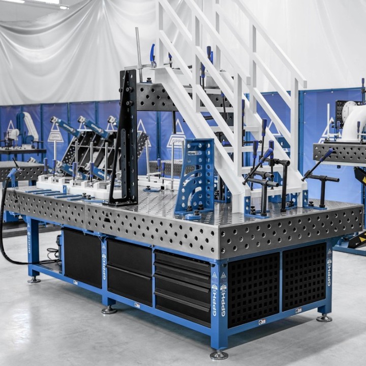 Stazione saldatura WeldStation SteelPlus GPPH 2x1mt spessore 12mm, fori 16mm griglia diagonale