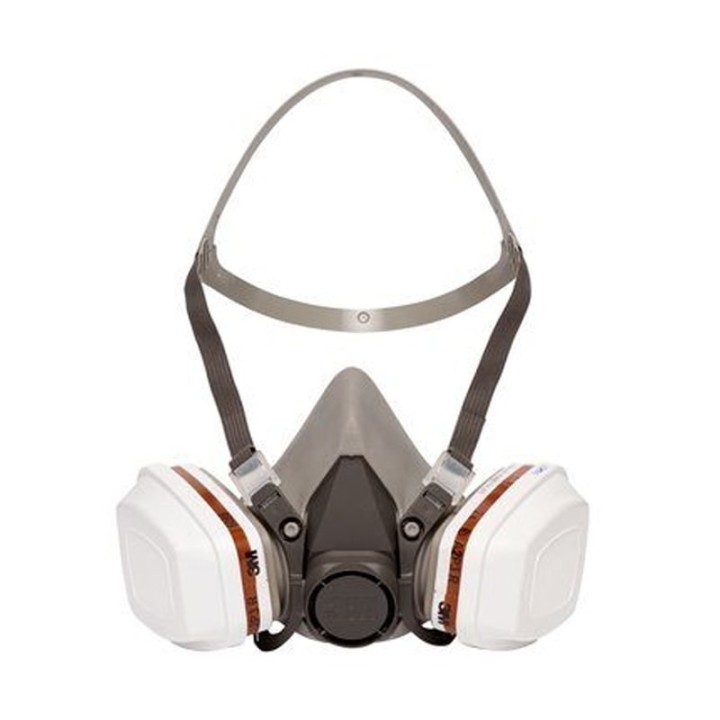 filtri 3M 6095 A2 P3 montati su semi maschera vista laterale