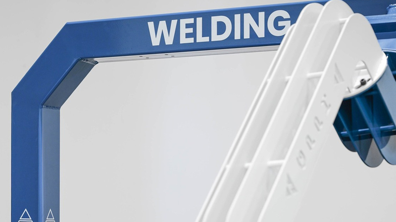 Dettaglio piano di lavoro tavolo saldatura DIY GPPH