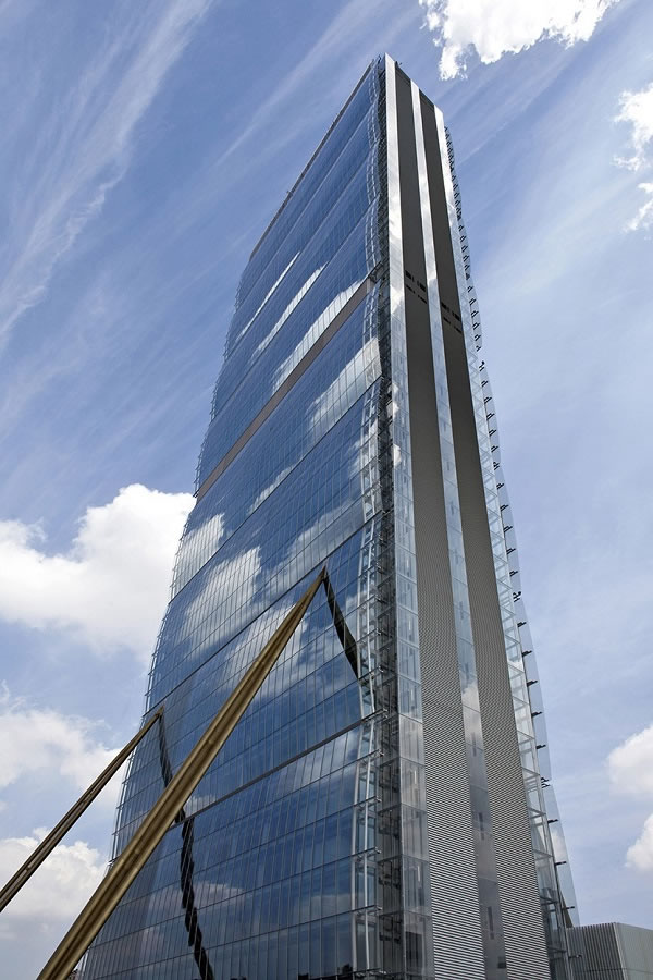 Torre Isozaki